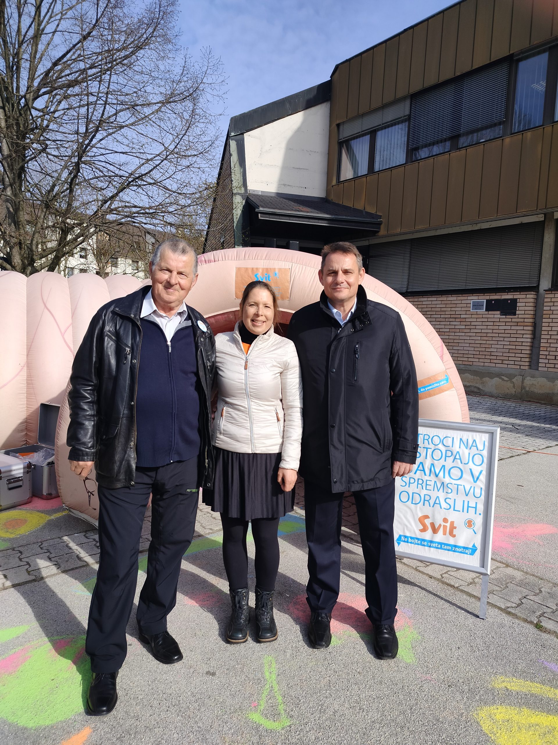 Z leve: Alojz Antlej, ambasador Programa Svit, Tatjana Škornik Tovornik, Območna enota Celje NIJZ, mag. Marko Diaci, župan Občine Šentjur