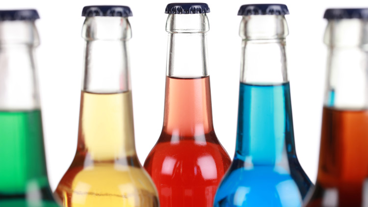 Alkohol pod masko privlačnega videza in kreativnih (zavajajočih) trditev, ki je hkrati energijska bomba