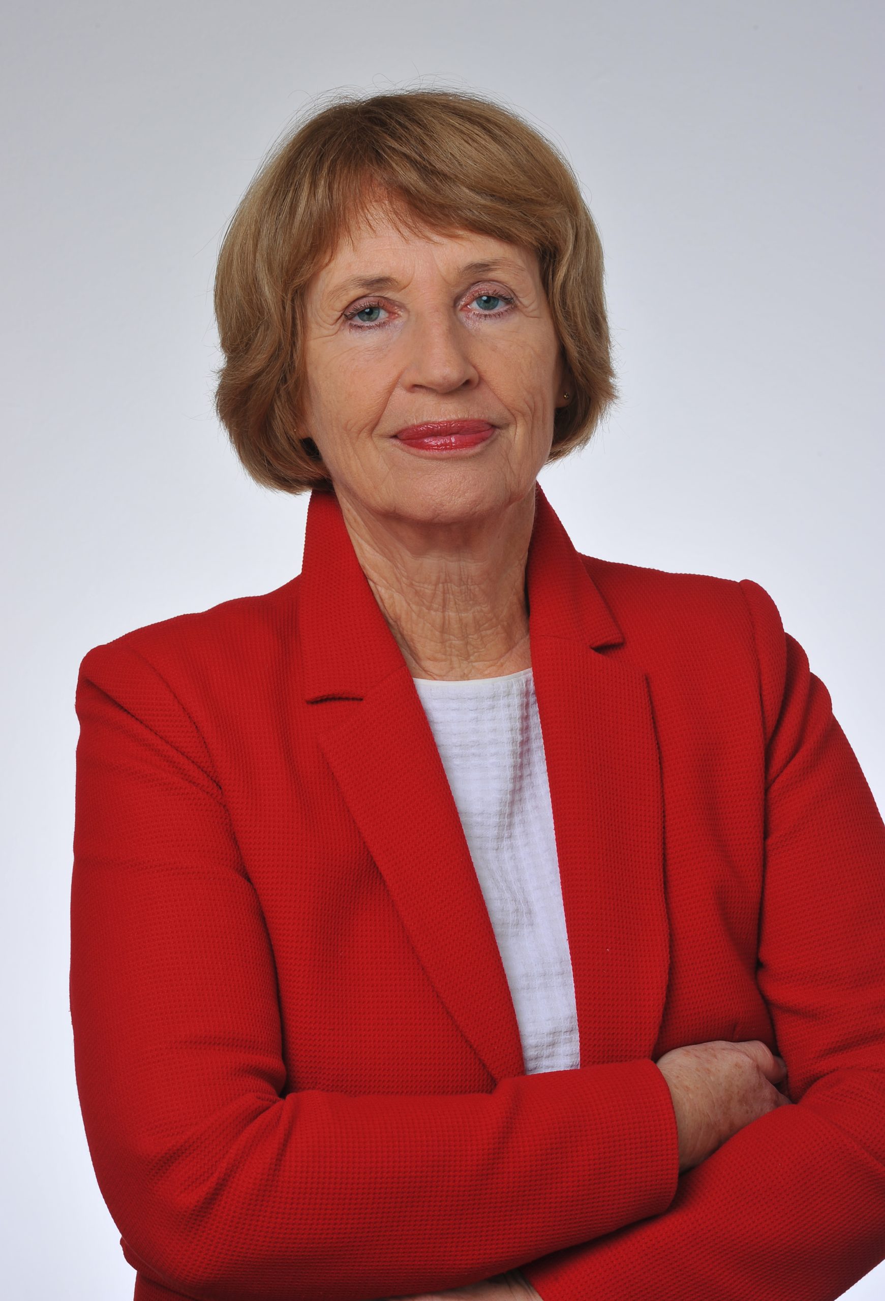Prof. dr. Irena Klavs, dr. med.