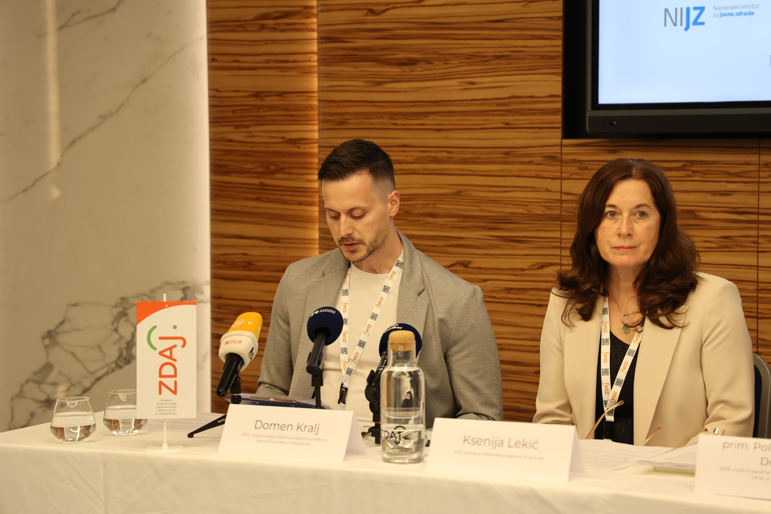 IQ3A7092